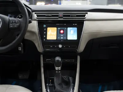 2025 ام جي ام جي 5