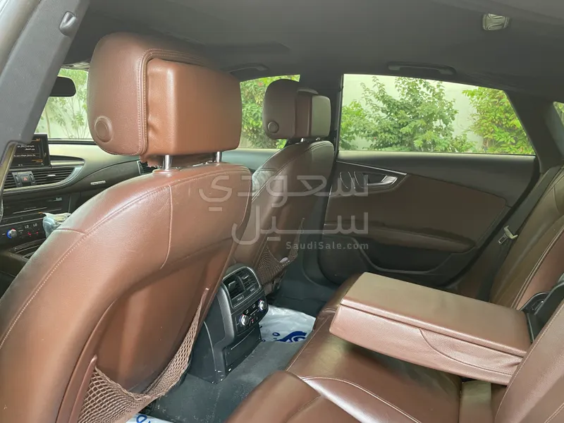 2014 اودي اي 7