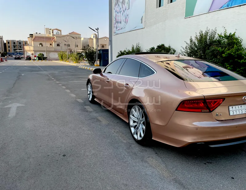 2014 اودي اي 7