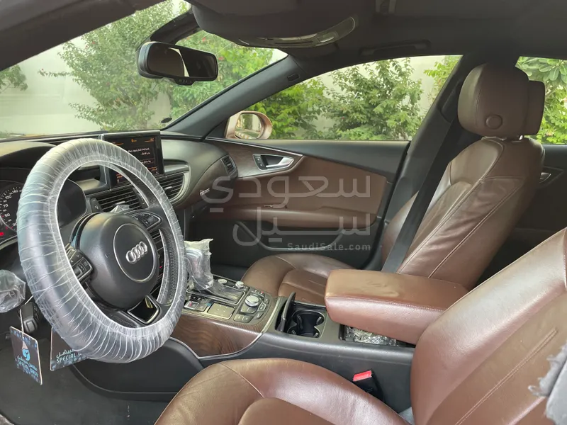 2014 اودي اي 7