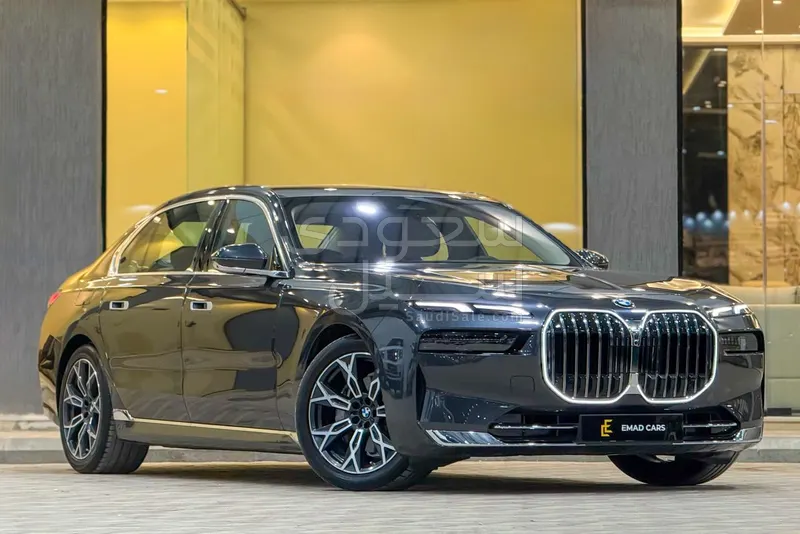 2026 BMW 7 Series 735i