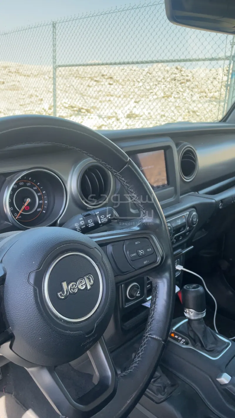 2021 جييب رانجلر سبورت