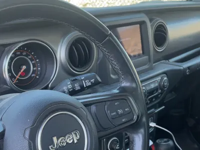 2021 جييب رانجلر سبورت