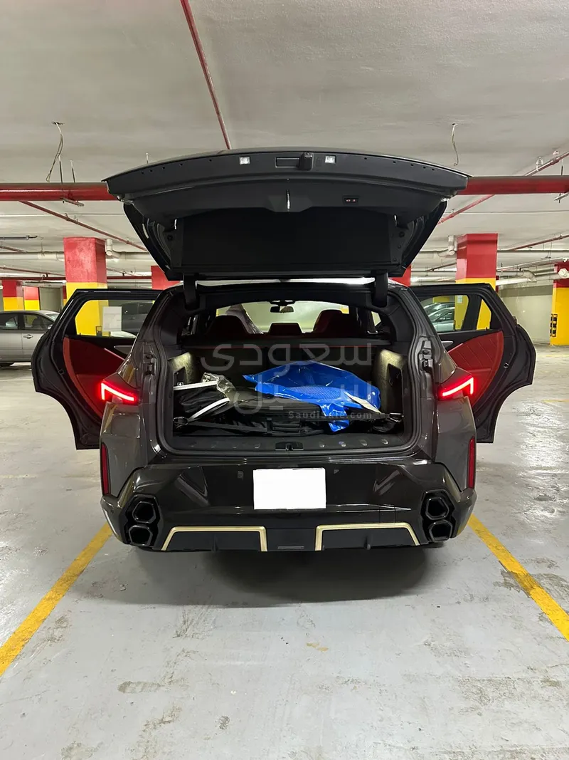 2023 بي ام دبليو اكس ام