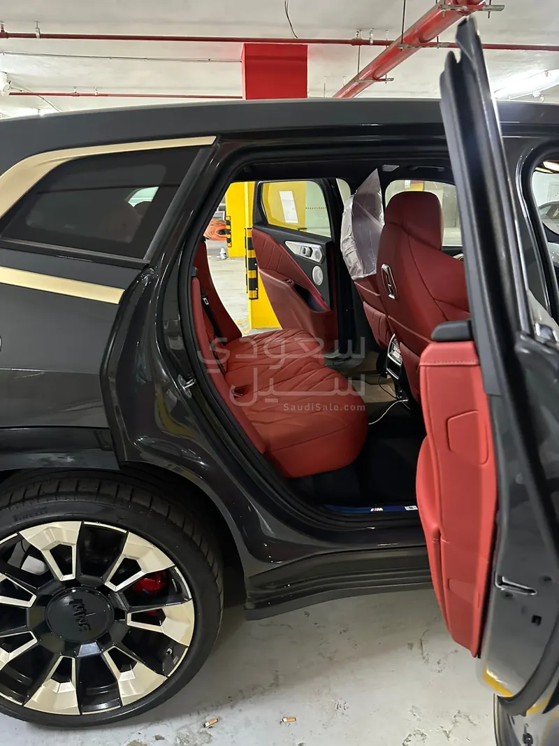 2023 بي ام دبليو اكس ام