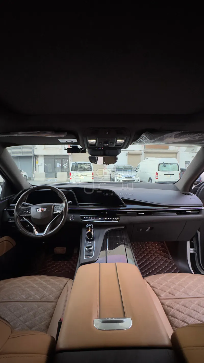 2021 كاديلاك اسكاليد سبورت