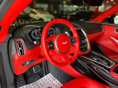 2021 استون مارتن دي بي اكس