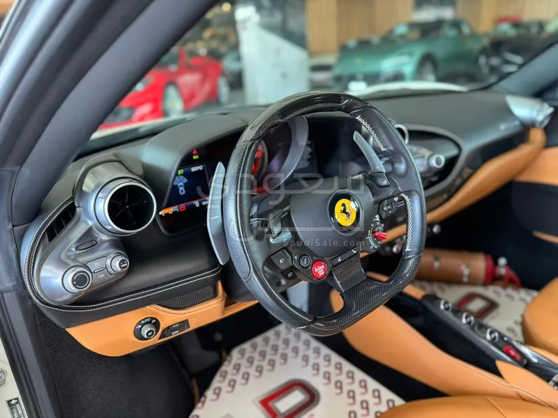 2020 فيراري اف 8 تريبوتو