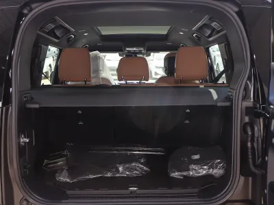 2026 لاند روفر ديفيندر 110