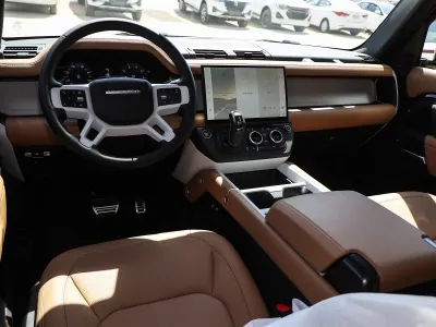 2026 لاند روفر ديفيندر 110