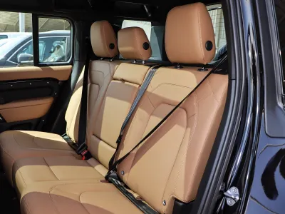 2026 لاند روفر ديفيندر 110