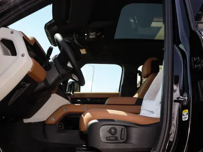 2026 لاند روفر ديفيندر 110