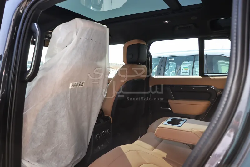 2026 لاند روفر ديفيندر 110