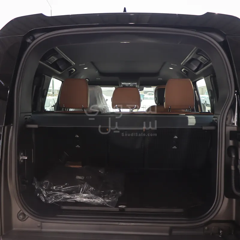 2026 لاند روفر ديفيندر 110