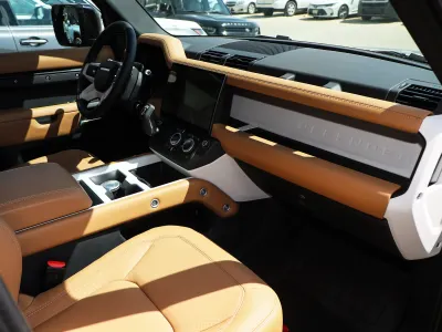 2026 لاند روفر ديفيندر 110