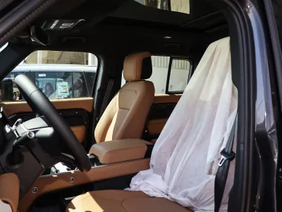 2026 لاند روفر ديفيندر 110