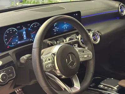 2022 مرسيدس - بنز سي إل أي 200