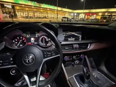 2018 الفا روميو ستيلفيو