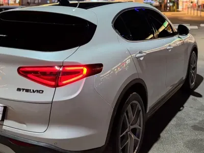 2018 الفا روميو ستيلفيو