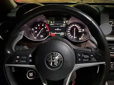 2018 الفا روميو ستيلفيو