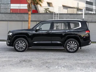 2023 تويوتا لاند كروزر في اكس