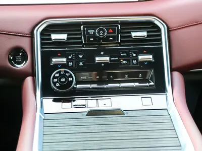 2025 Nissan Patrol Platinum