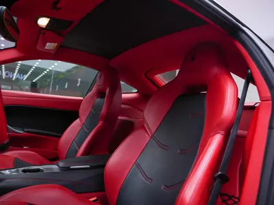 2016 فيراري اف 12 بيرلينيتا