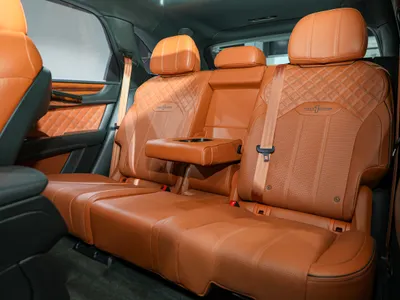 2021 بنتلي بنتايجا الاصدار الاول