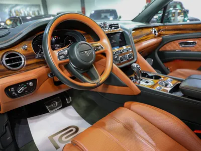 2021 بنتلي بنتايجا الاصدار الاول