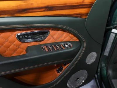 2021 بنتلي بنتايجا الاصدار الاول