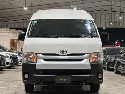 2014 تويوتا هايس