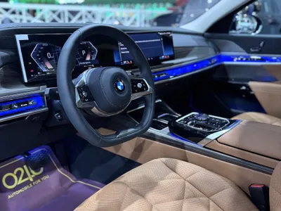 2026 بي ام دبليو الفئة السابعة 735أي