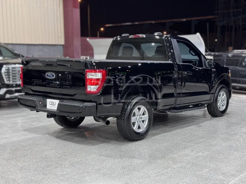 2022 فورد اف 150