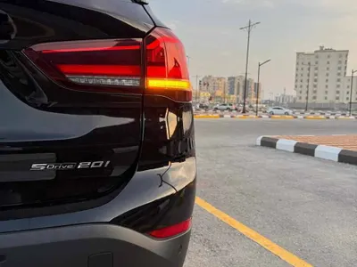 2020 بي ام دبليو الفئة اكس 1