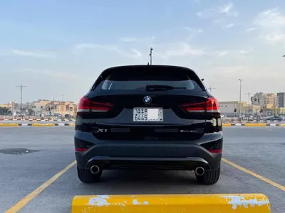 2020 بي ام دبليو الفئة اكس 1