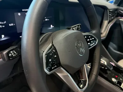 2024 Volkswagen Touareg R-Line