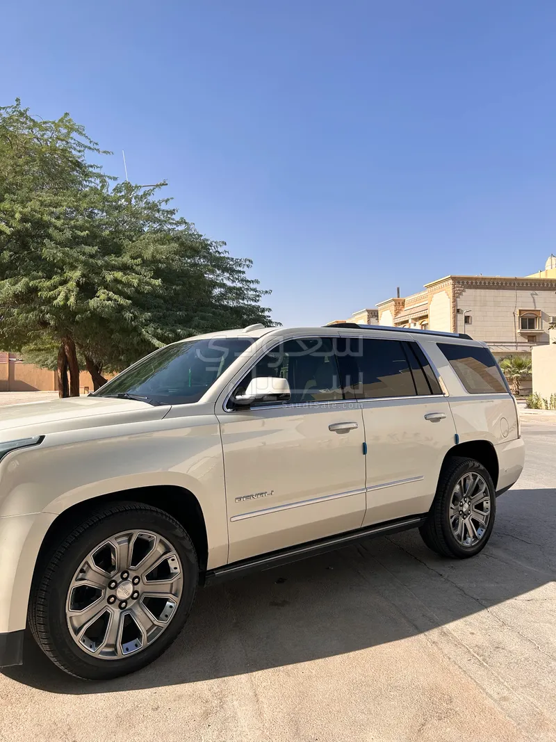 2015 جي ام سي يوكون دينالي