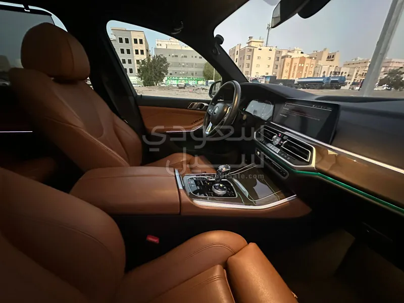 2021 بي ام دبليو الفئة اكس 5