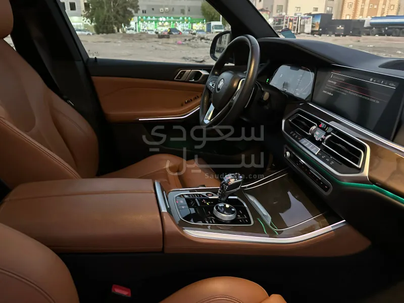 2021 بي ام دبليو الفئة اكس 5