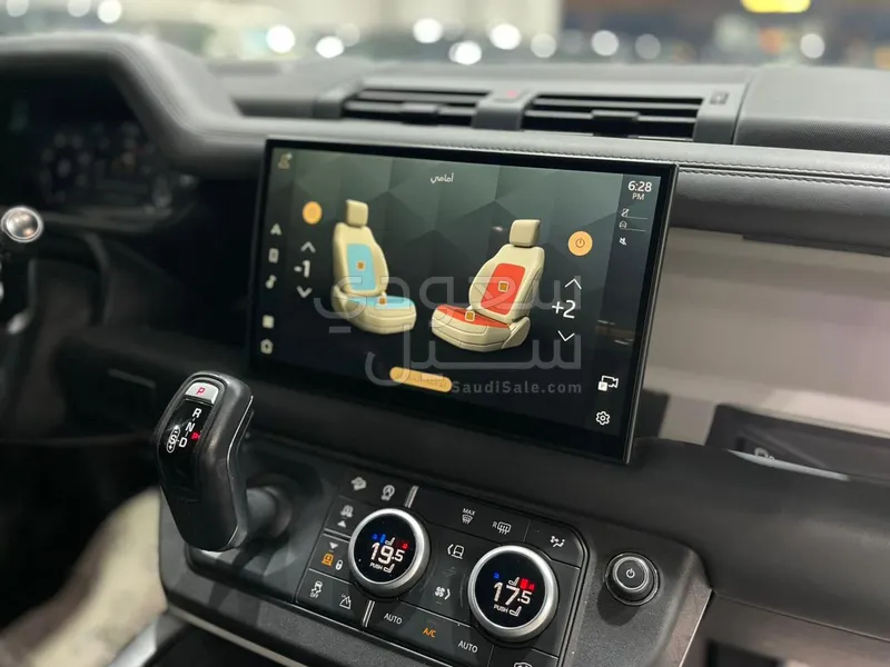 2022 لاند روفر ديفيندر اس اي