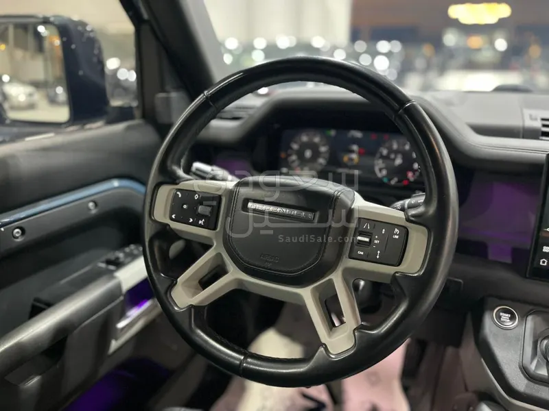 2022 لاند روفر ديفيندر اس اي