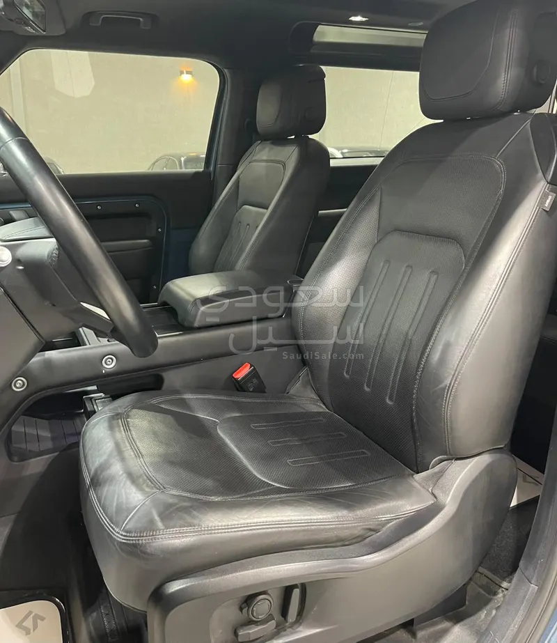 2022 لاند روفر ديفيندر اس اي