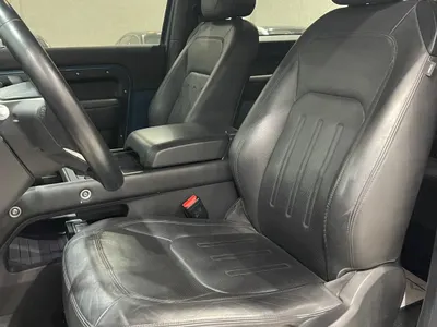 2022 لاند روفر ديفيندر اس اي