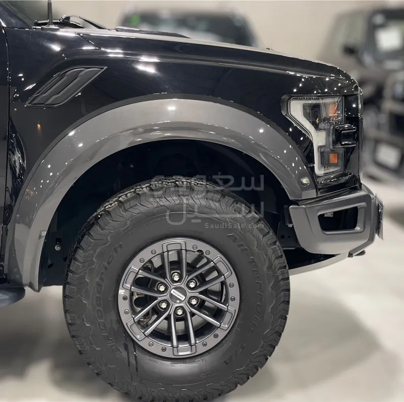 2020 فورد اف 150 رابتور