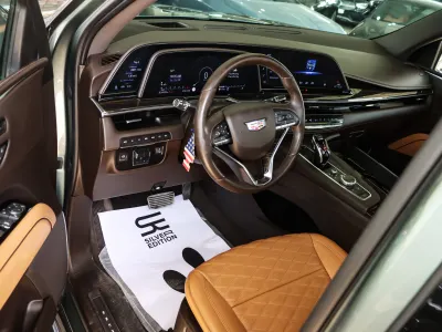 2023 كاديلاك اسكاليد