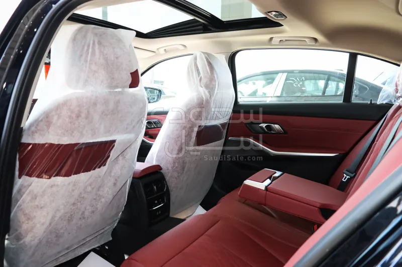 2025 بي ام دبليو الفئة الثالثة 325 أي