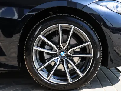 2025 بي ام دبليو الفئة الثالثة 325 أي