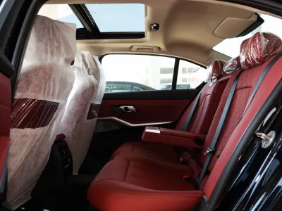 2025 بي ام دبليو الفئة الثالثة 325 أي