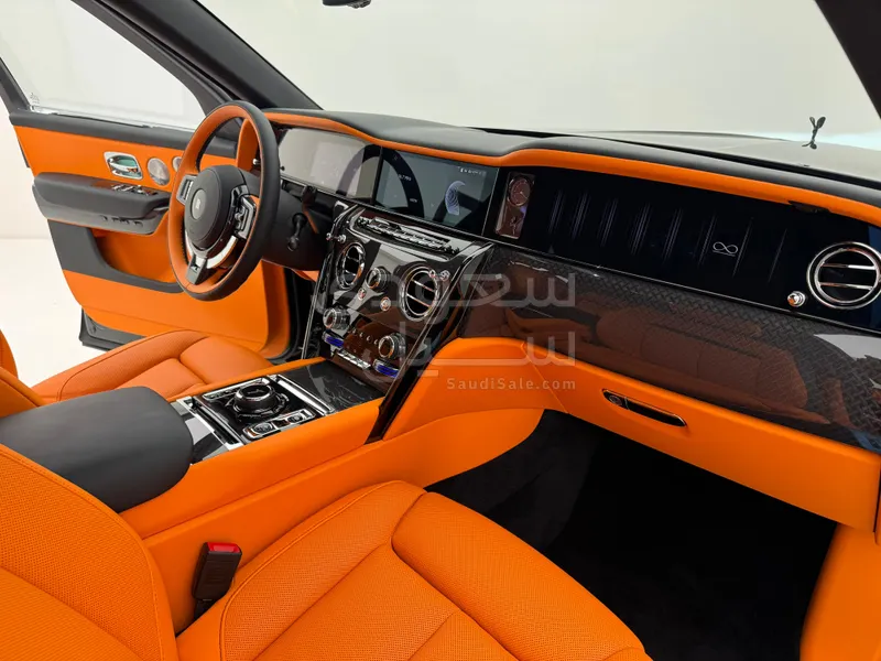 2026 Rolls-Royce Cullinan Black Badge