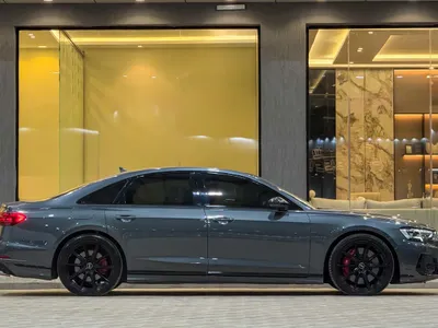 2022 Audi S8